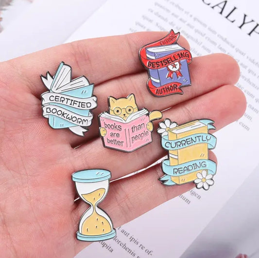 Book Banner pins