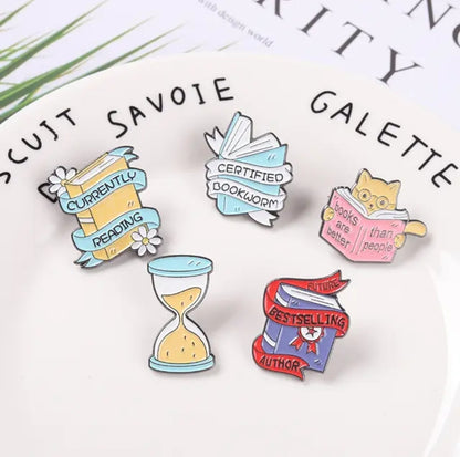 Book Banner pins